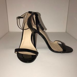 Wild Diva Lounge Glossy Black Single Strap Heel